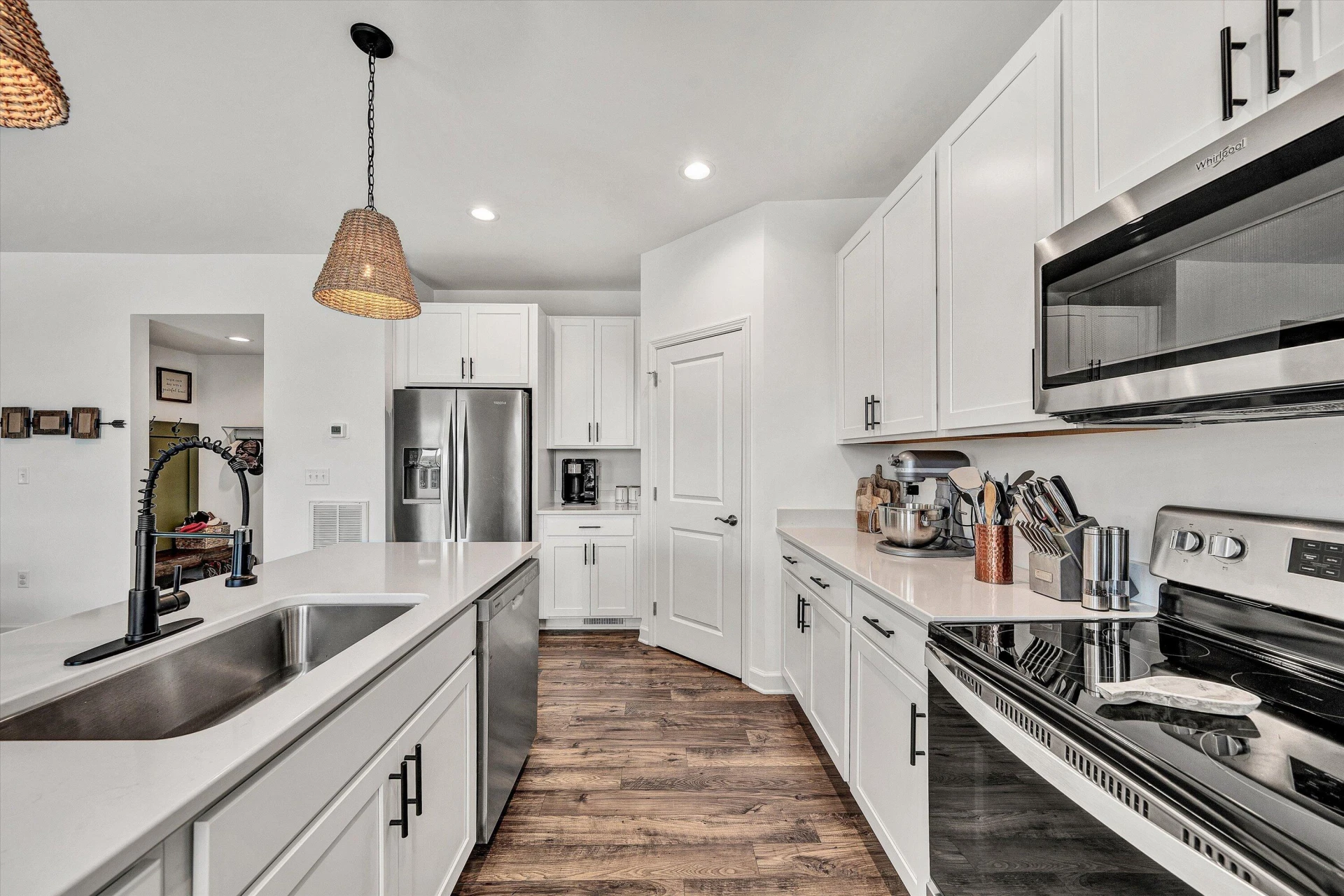 3111 Belle AVE - Photo 18