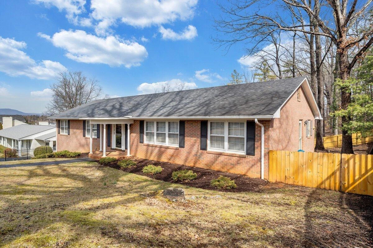 501 Darwin RD - Photo 4