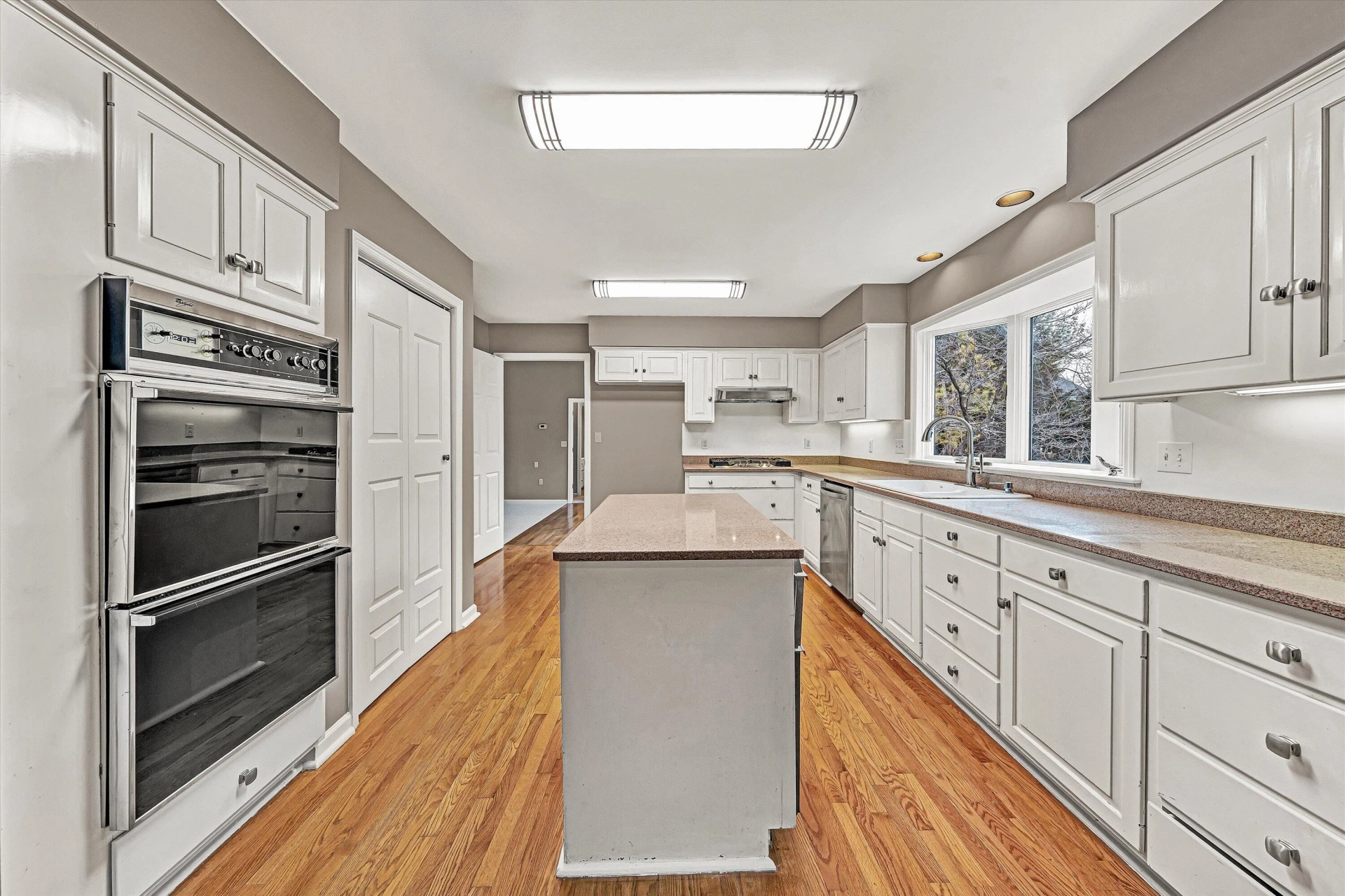 3014 Circle DR - Photo 18