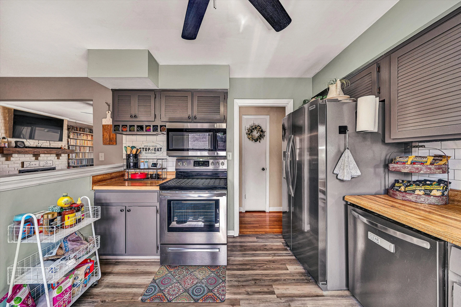 2814 Montvale RD - Photo 18
