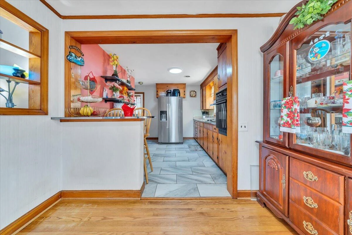 909 Chester AVE - Photo 13