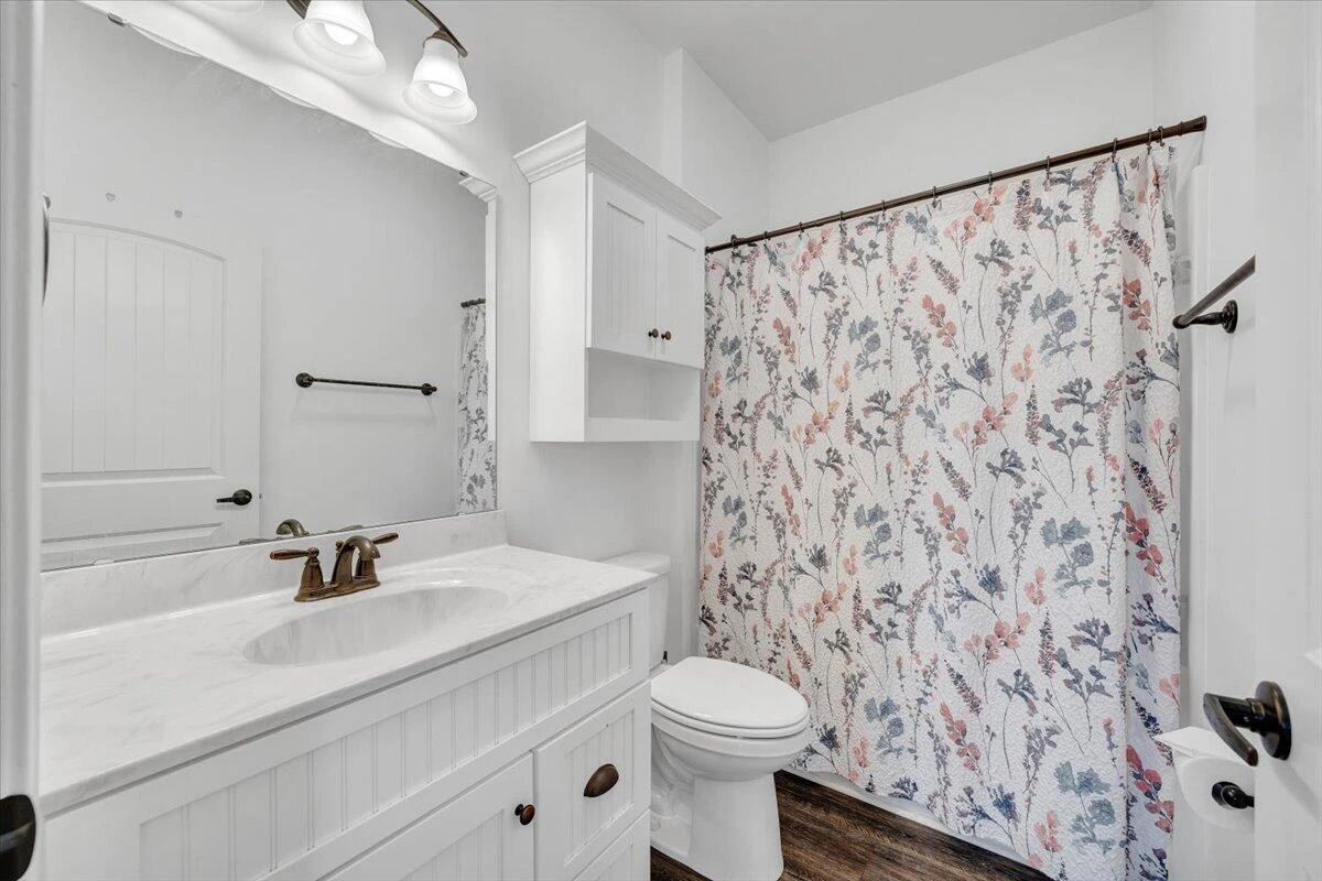 131 Belvior CIR - Photo 21