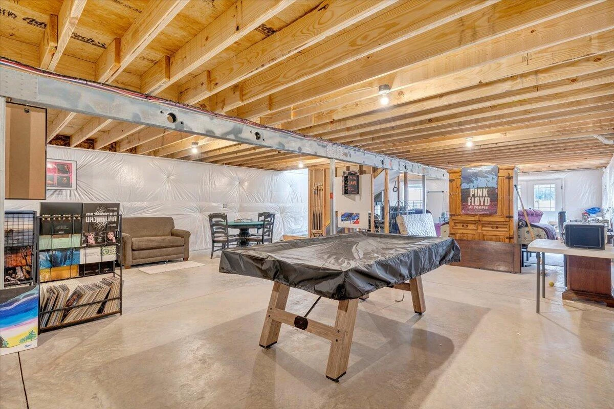 131 Belvior CIR - Photo 26