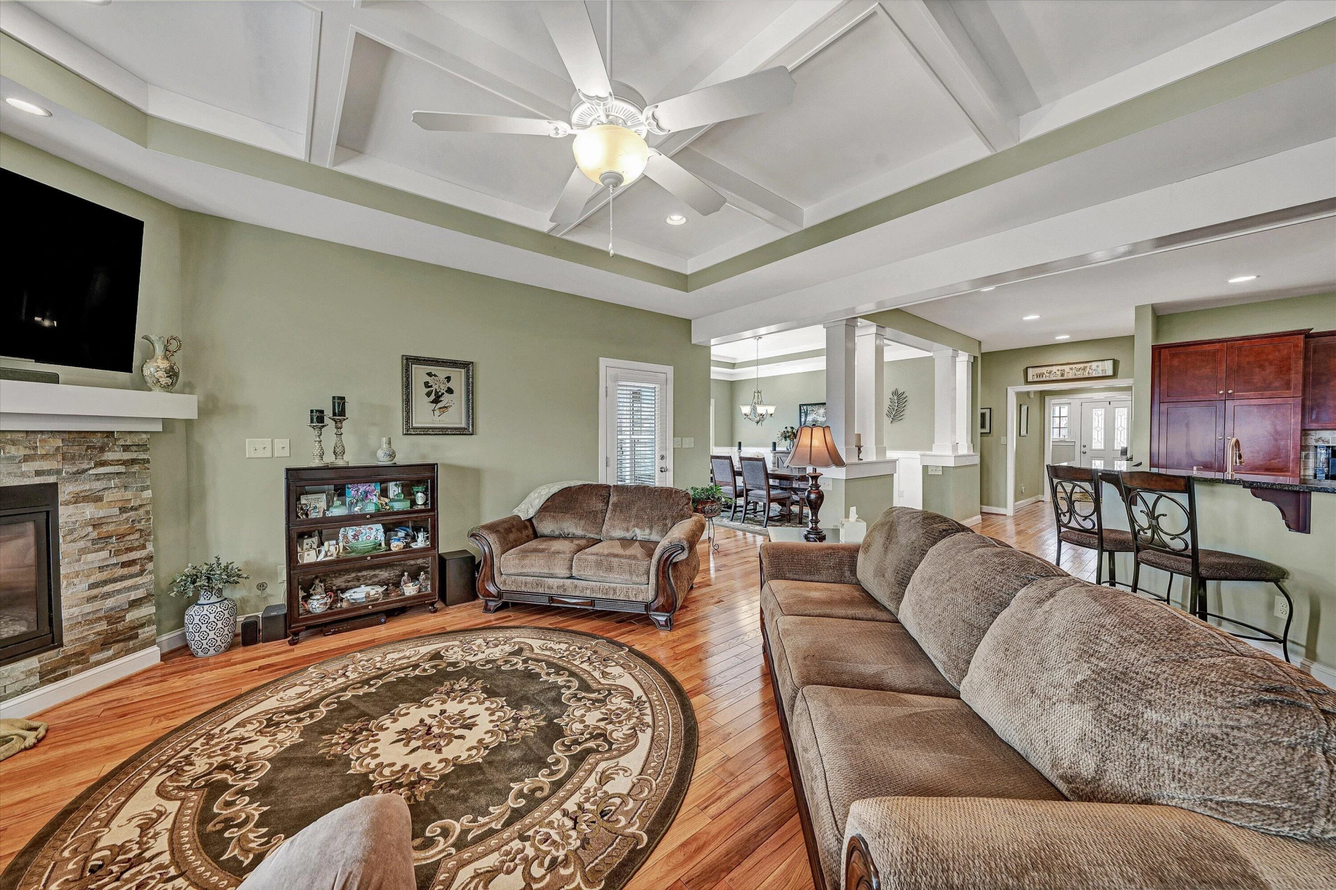 5690 Sullivan LN - Photo 27