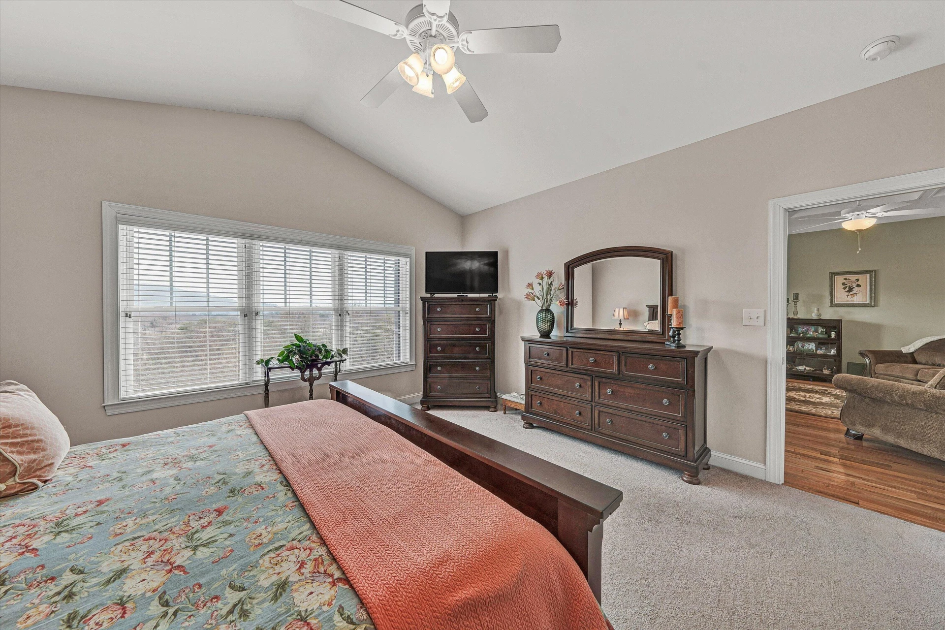 5690 Sullivan LN - Photo 38