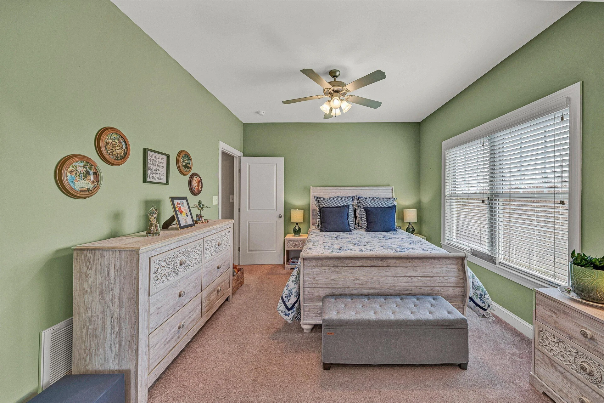 5690 Sullivan LN - Photo 42
