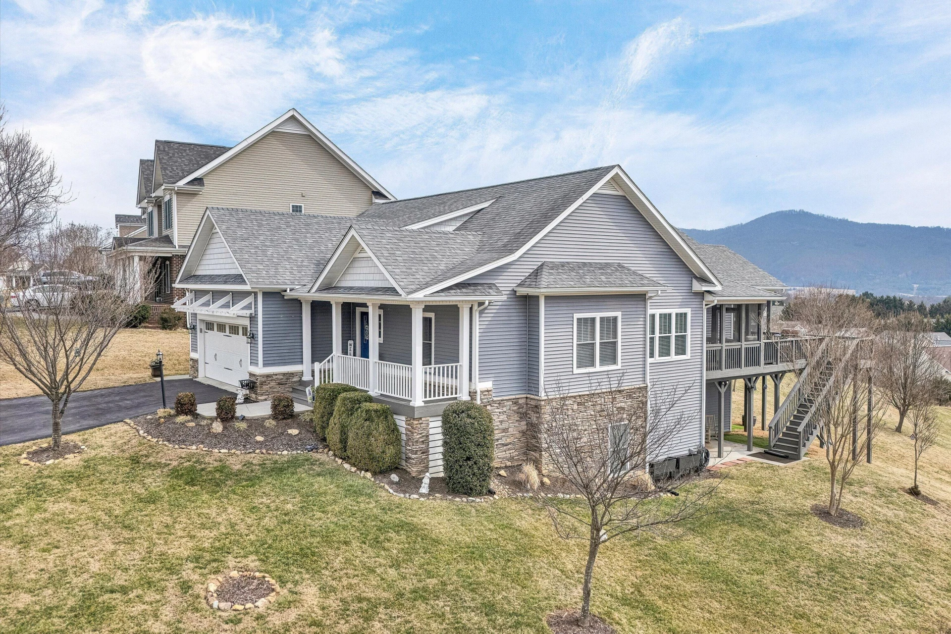 5690 Sullivan LN - Photo 7