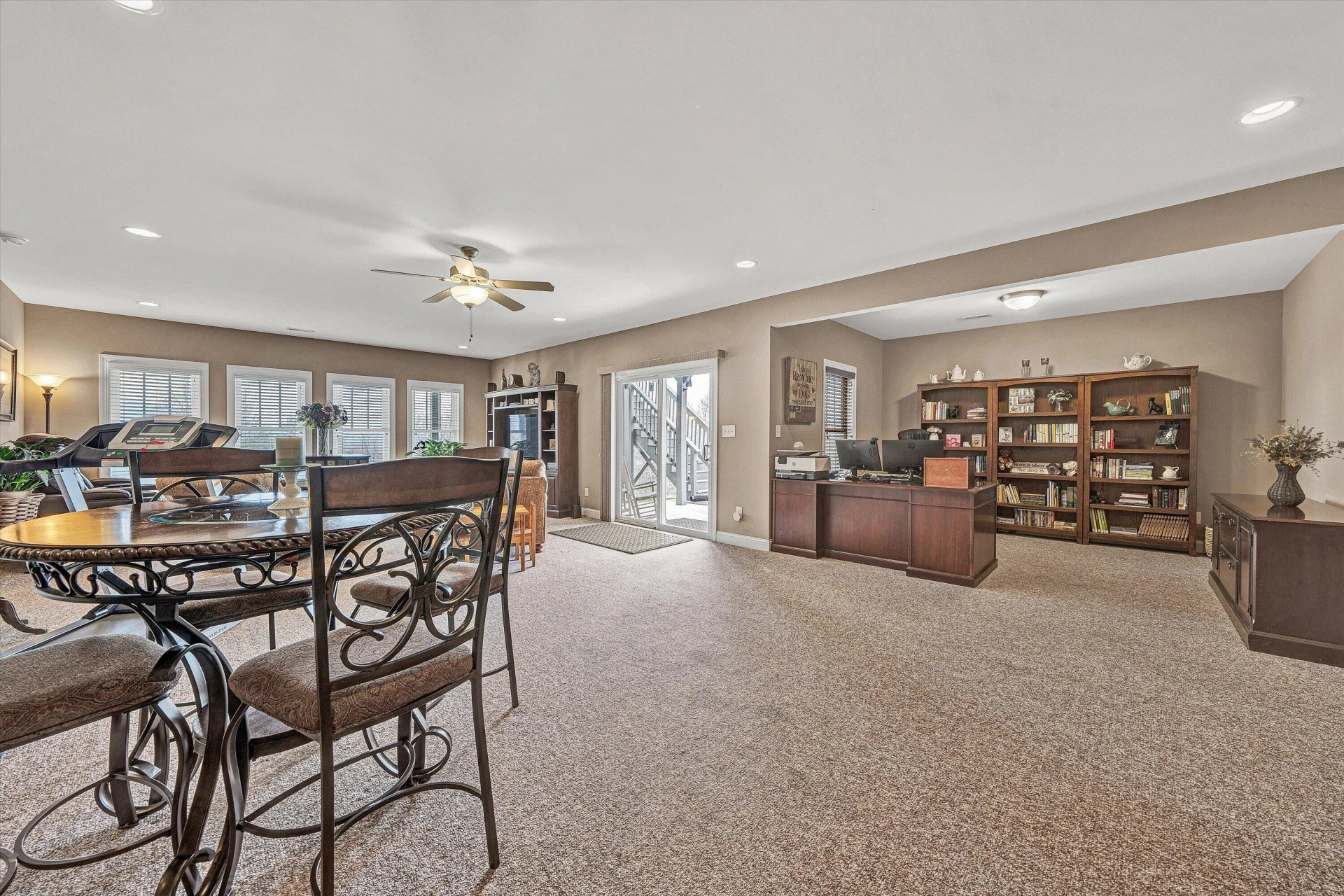 5690 Sullivan LN - Photo 45