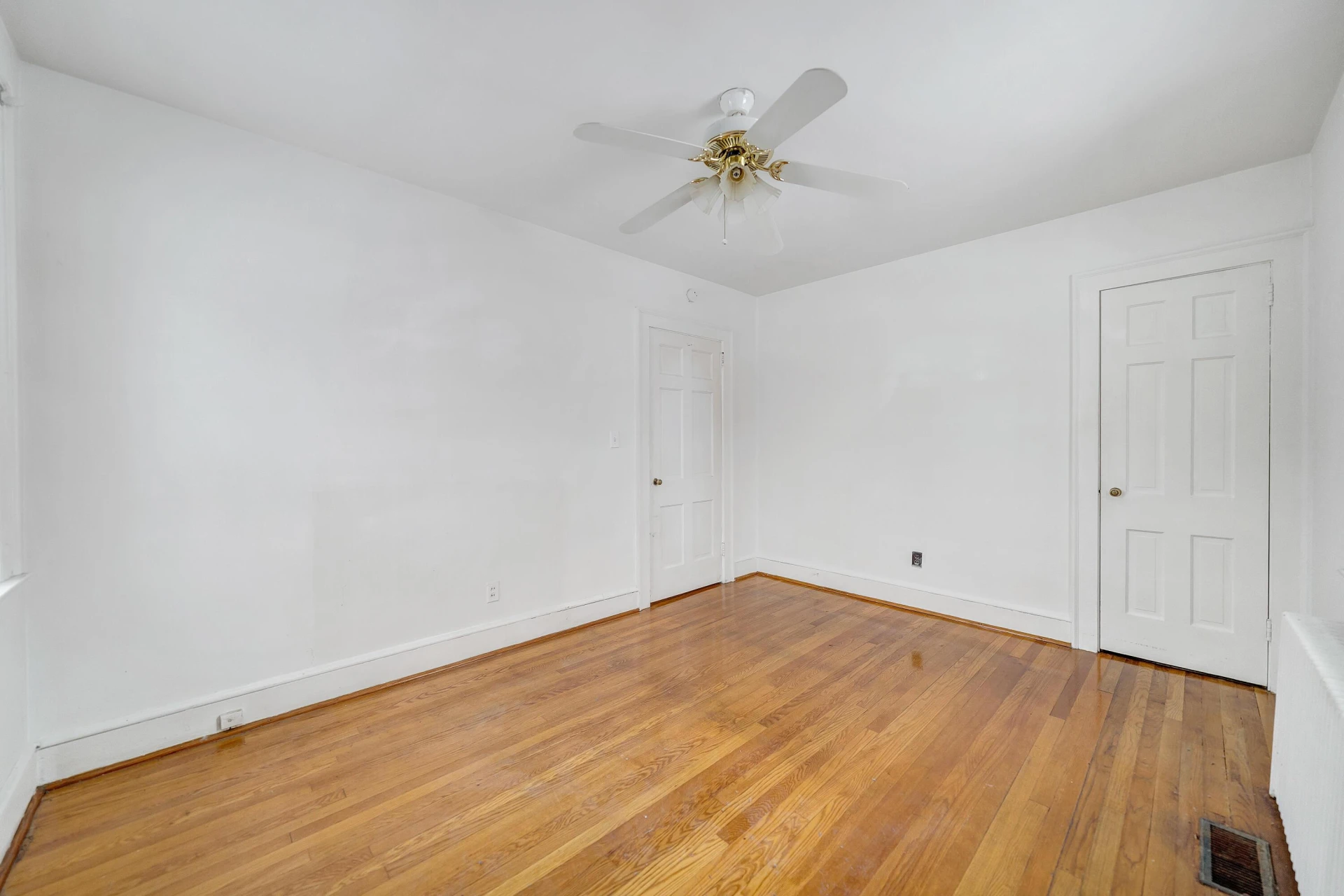 1605 Syracuse AVE - Photo 18