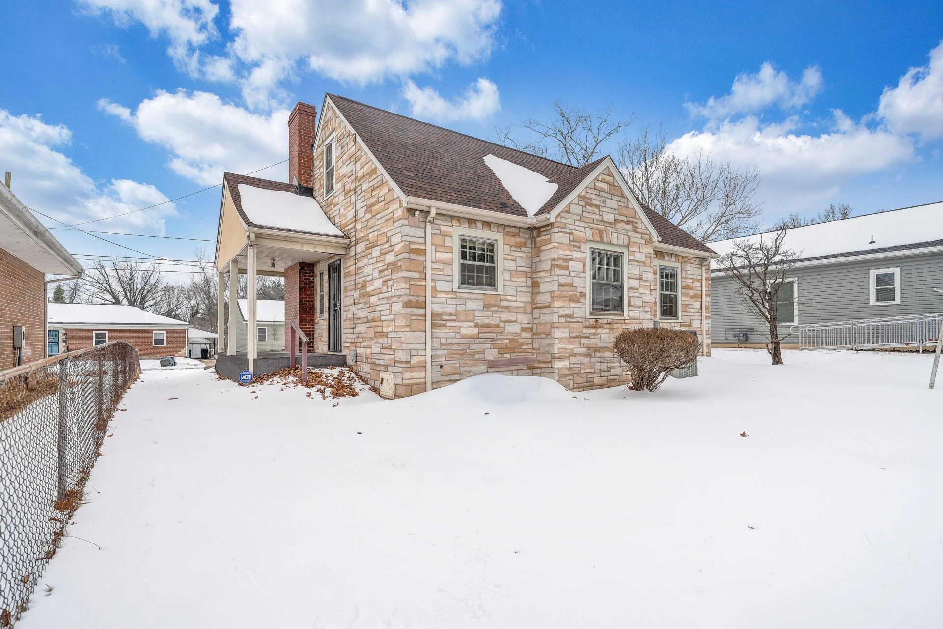 1605 Syracuse AVE - Photo 32