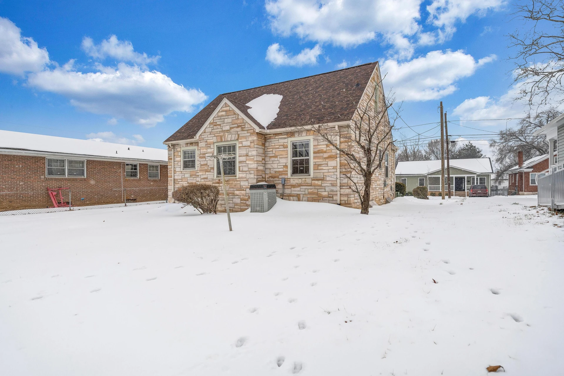 1605 Syracuse AVE - Photo 36
