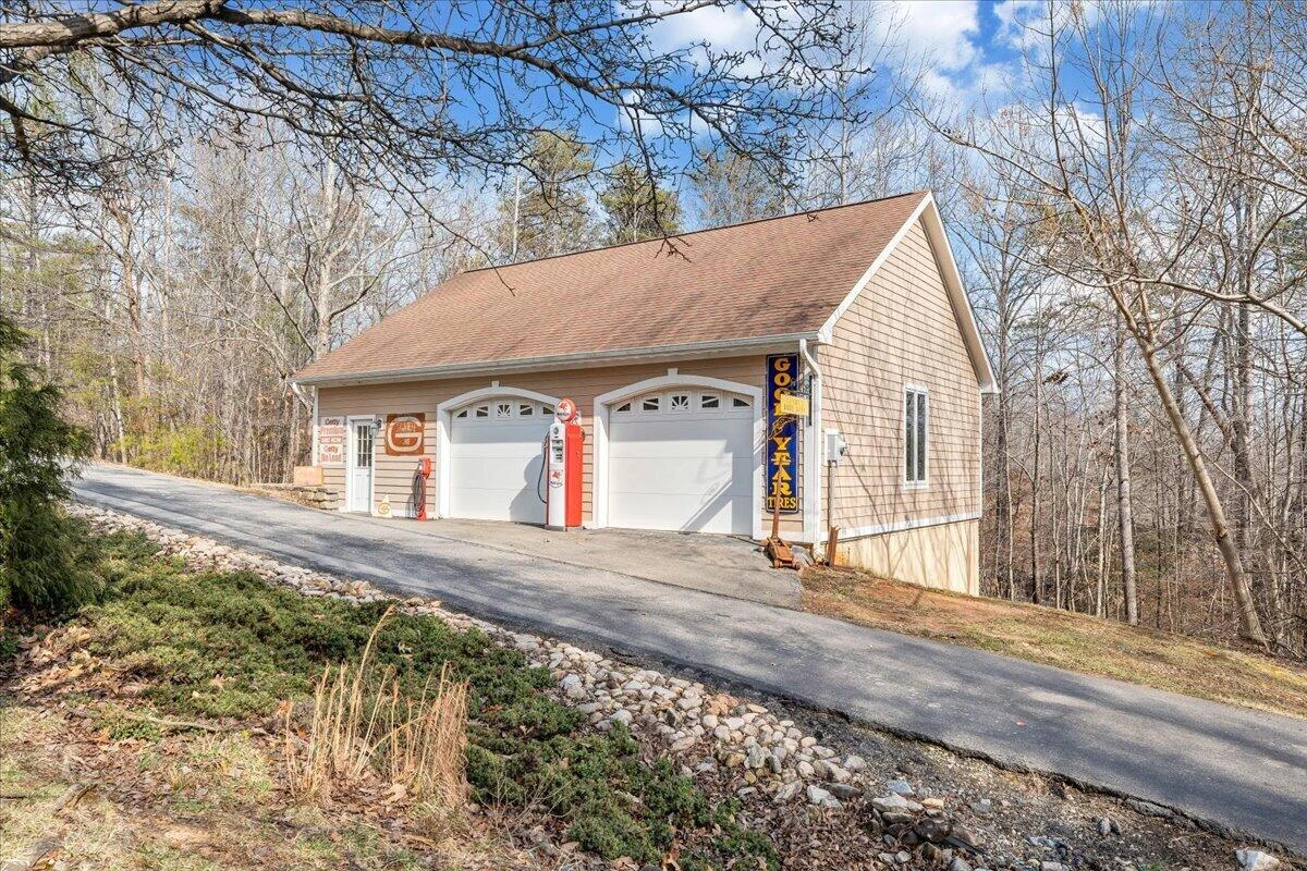 2580 Lakewood Forest RD - Photo 93