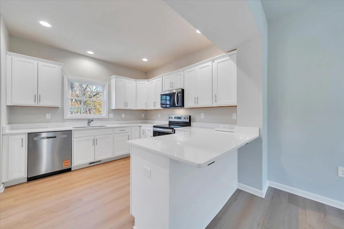 5255 Arrowhead TRL - Photo 9
