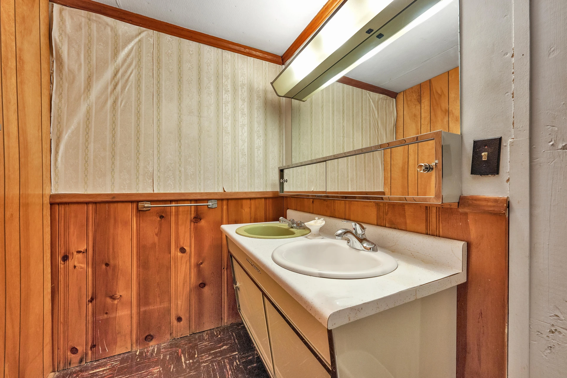 2601 Hebert ST - Photo 22