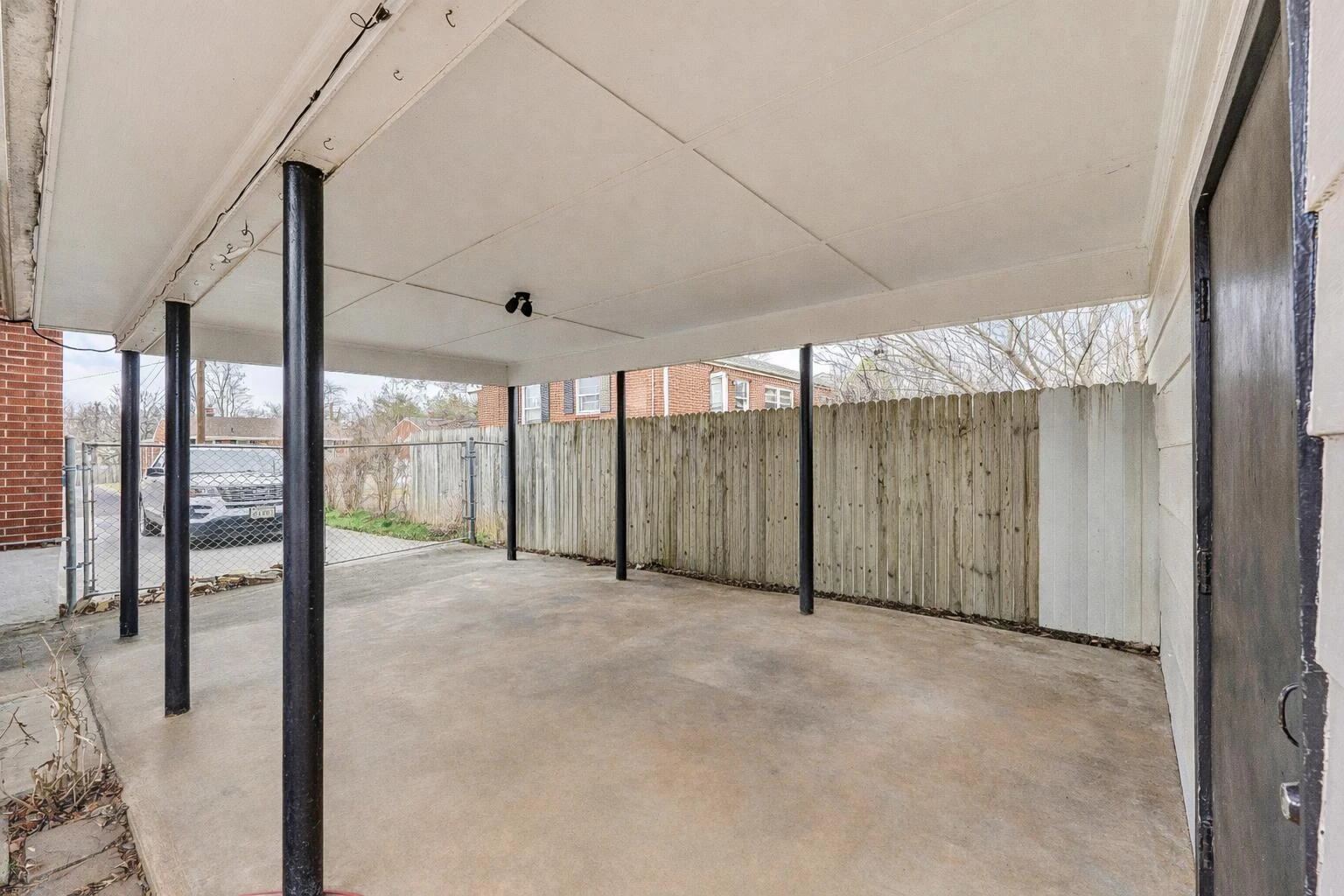 2601 Hebert ST - Photo 26