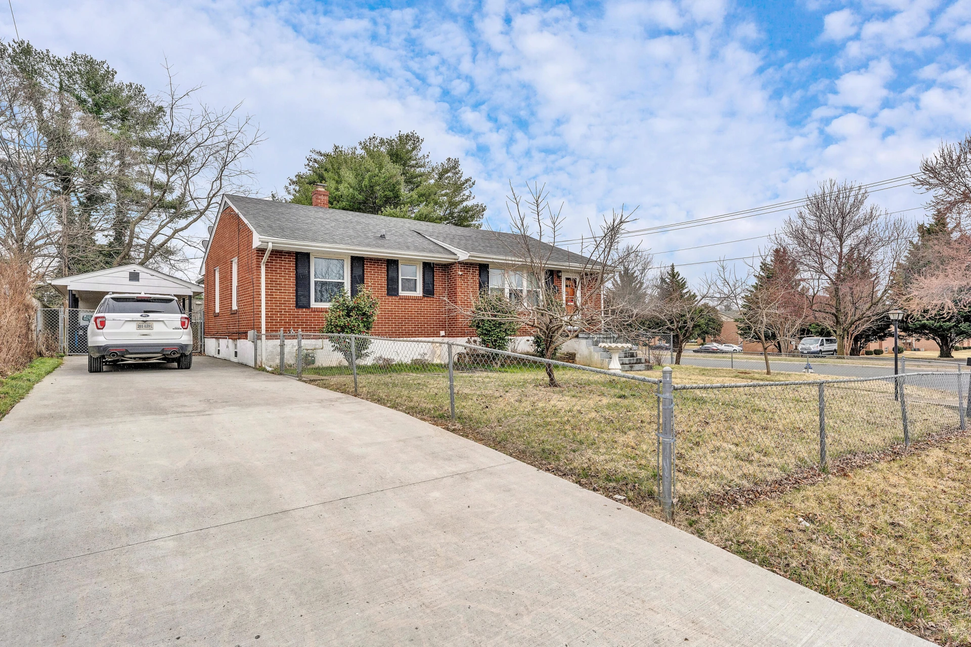 2601 Hebert ST - Photo 29