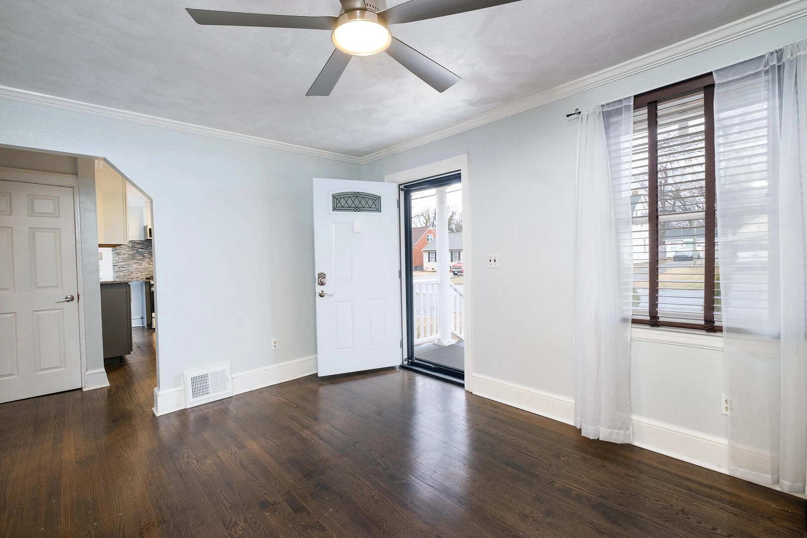 335 Fugate RD - Photo 6