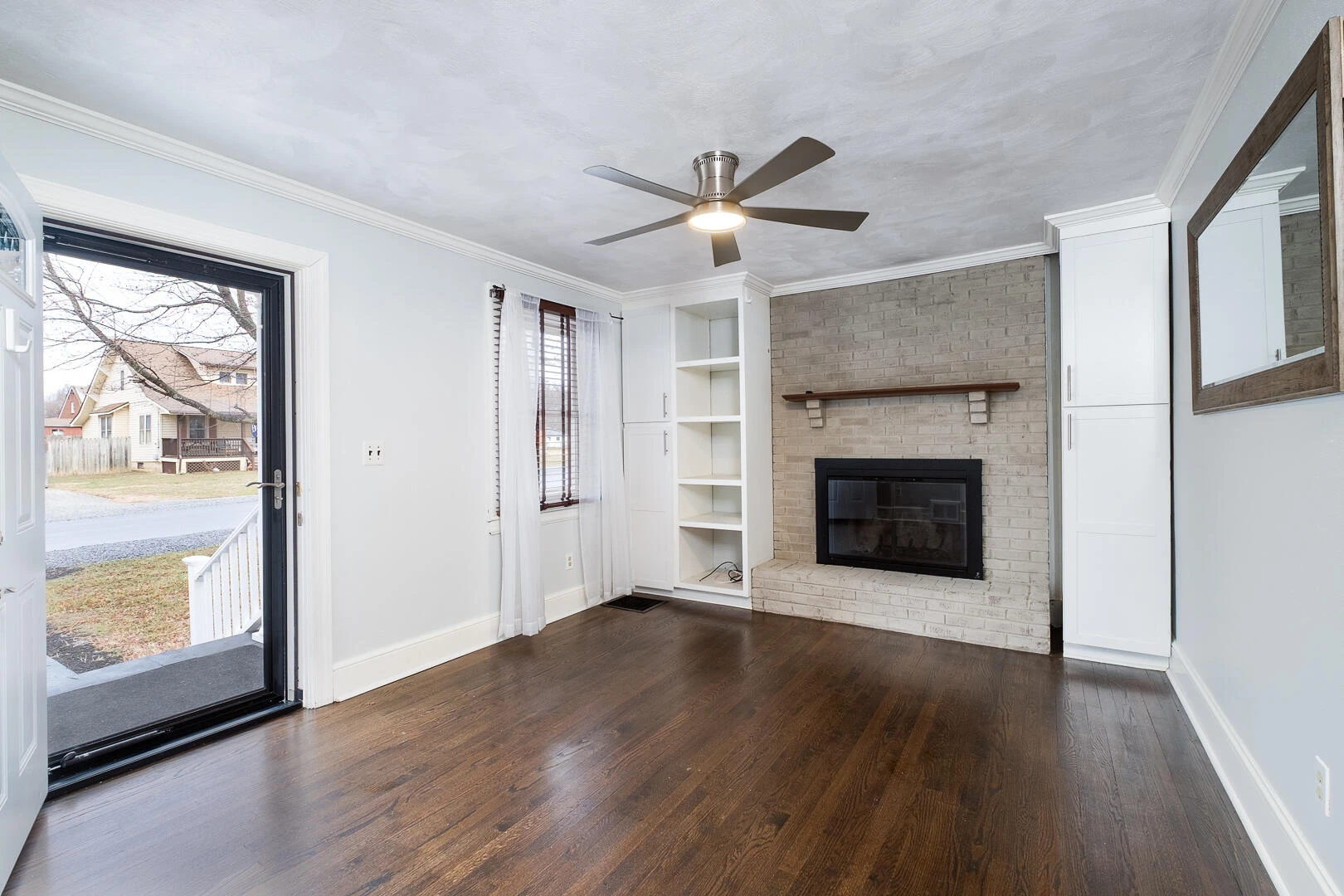335 Fugate RD - Photo 7