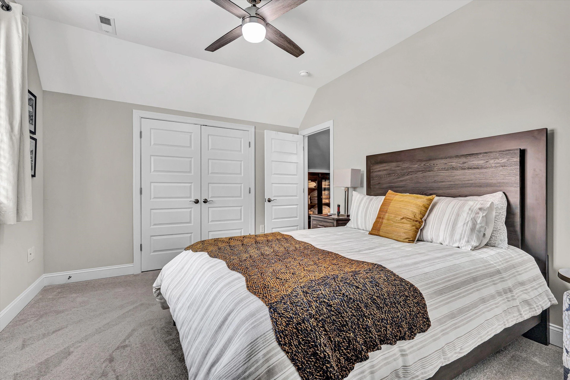 1008 Claremont CT - Photo 28