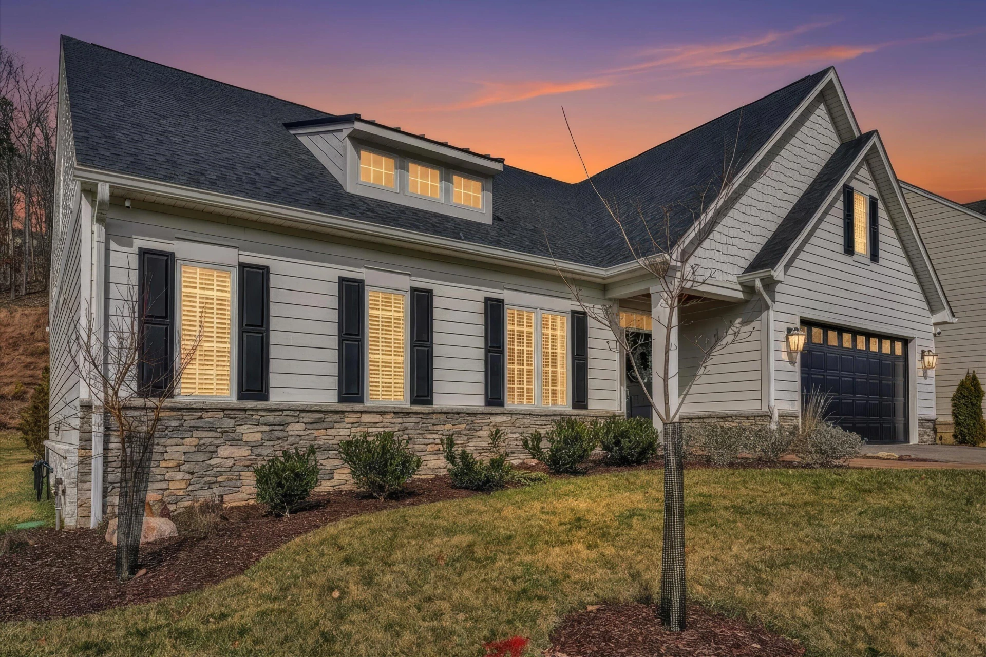 1008 Claremont CT - Photo 4