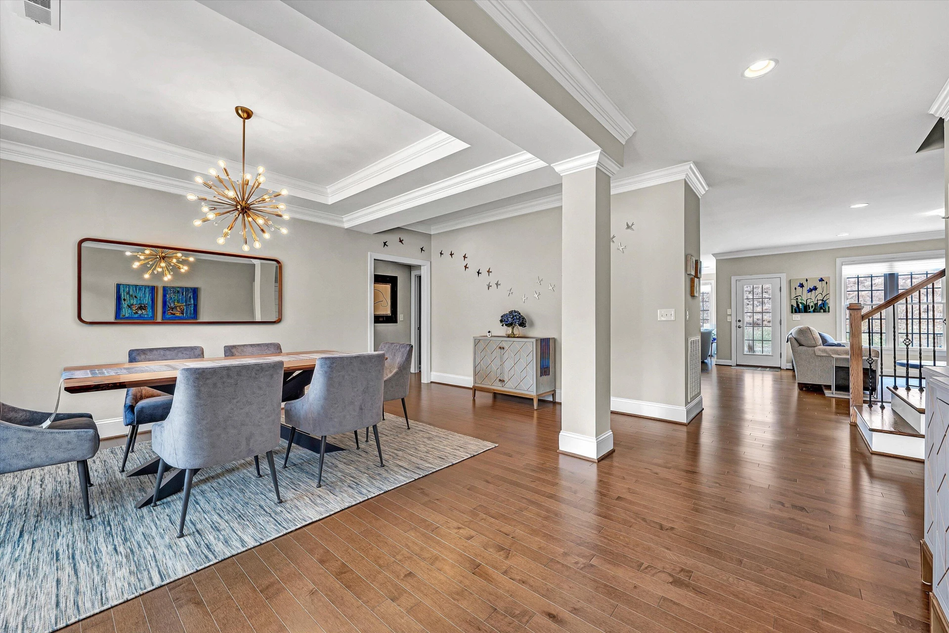 1008 Claremont CT - Photo 6