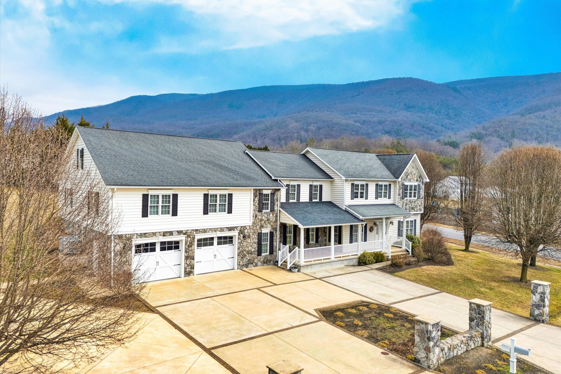 116 Dustys RD - Photo 4