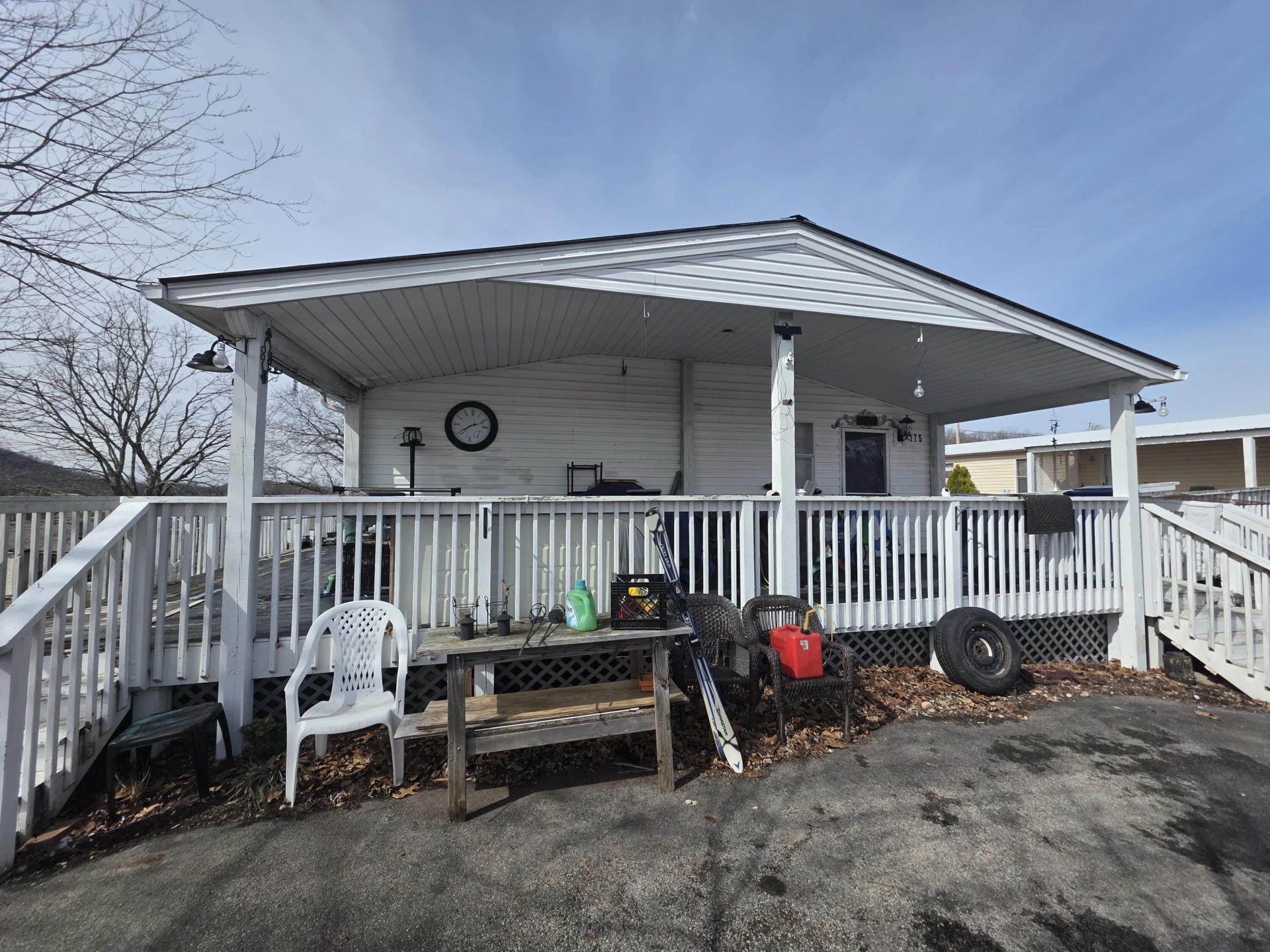175 Jones ST - Photo 2