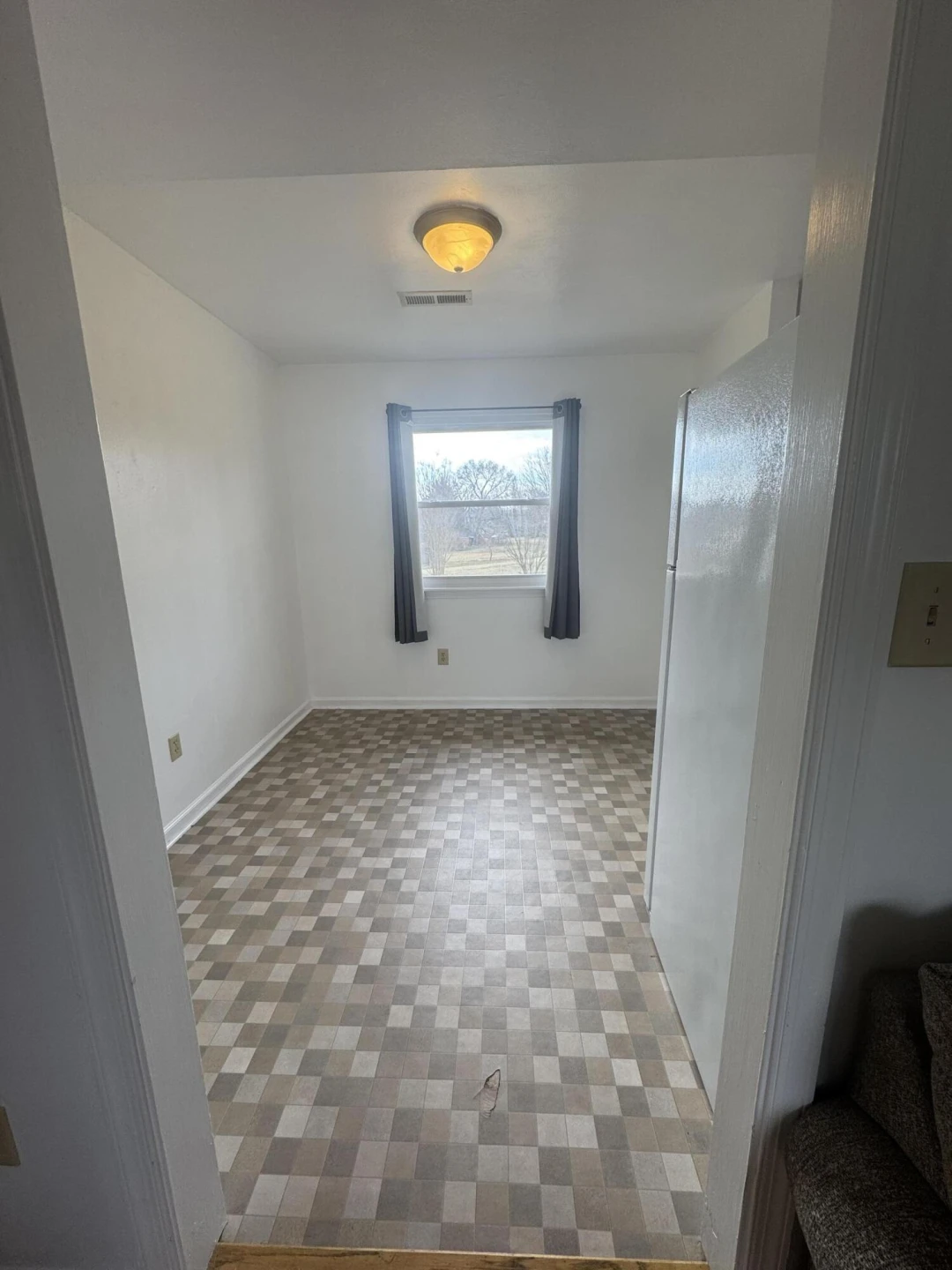 137 Princeton CIR - Photo 16