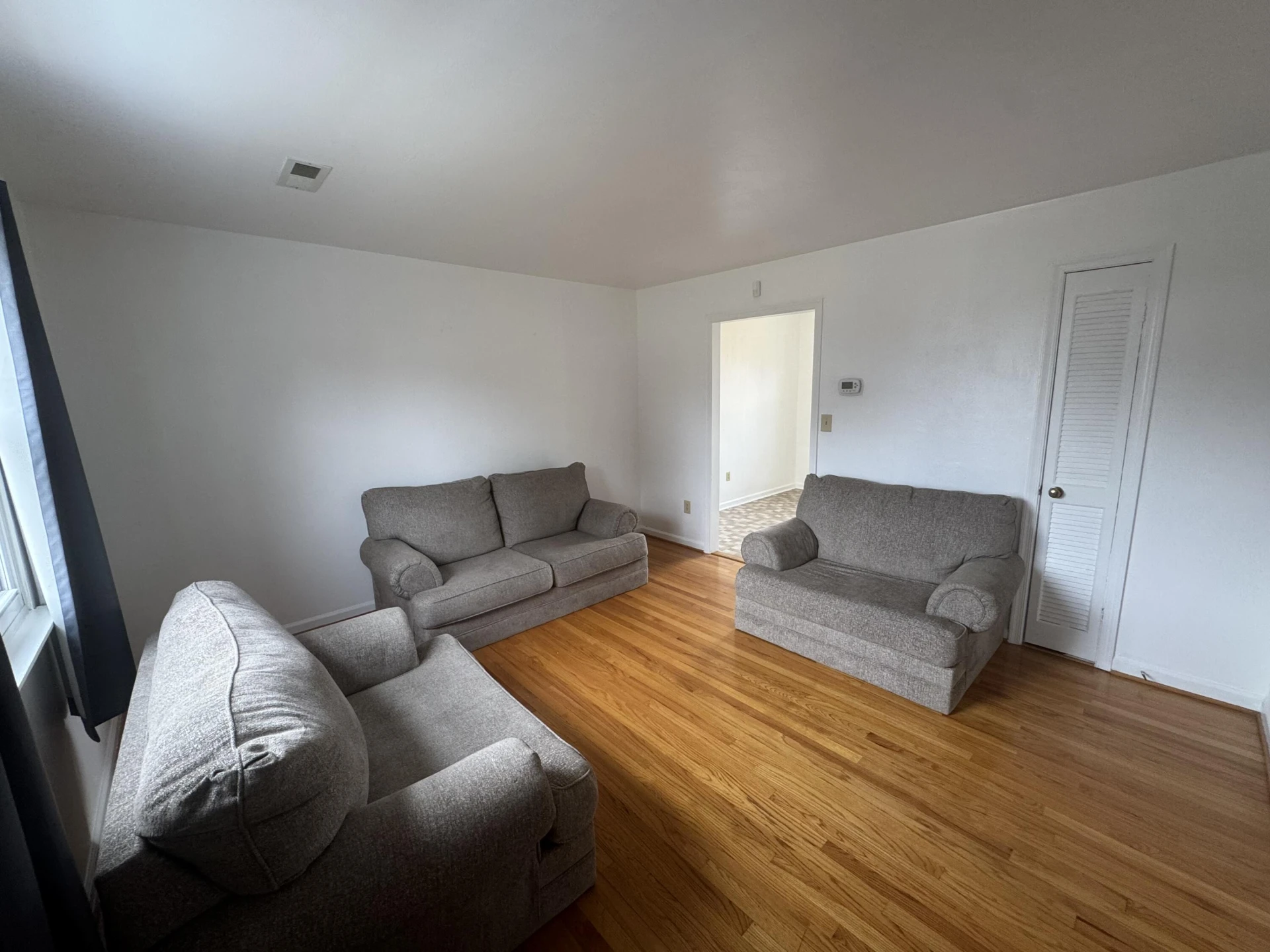 137 Princeton CIR - Photo 18