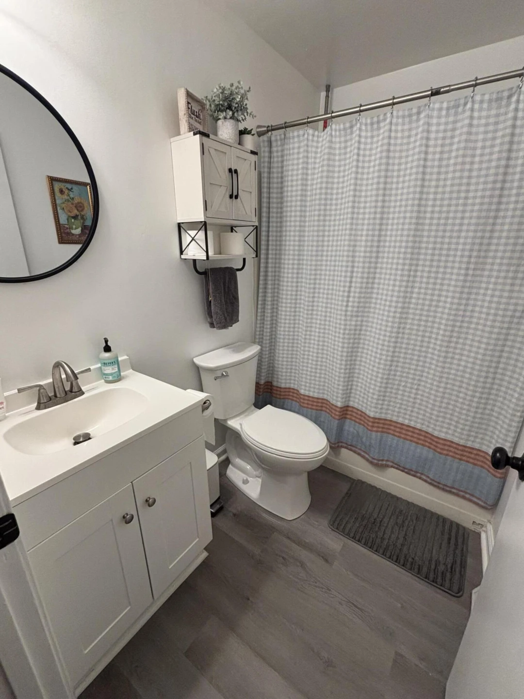 137 Princeton CIR - Photo 9