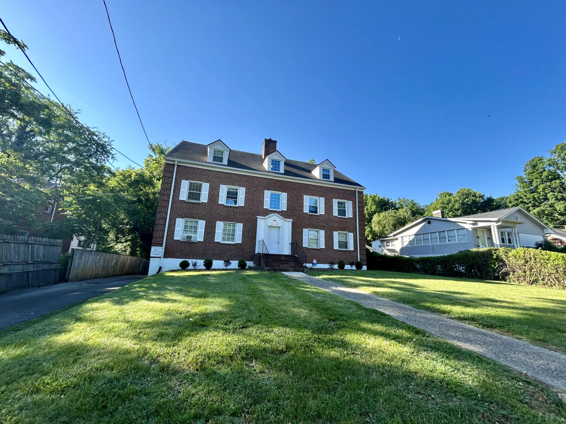 2703 Broad ST - Photo 2