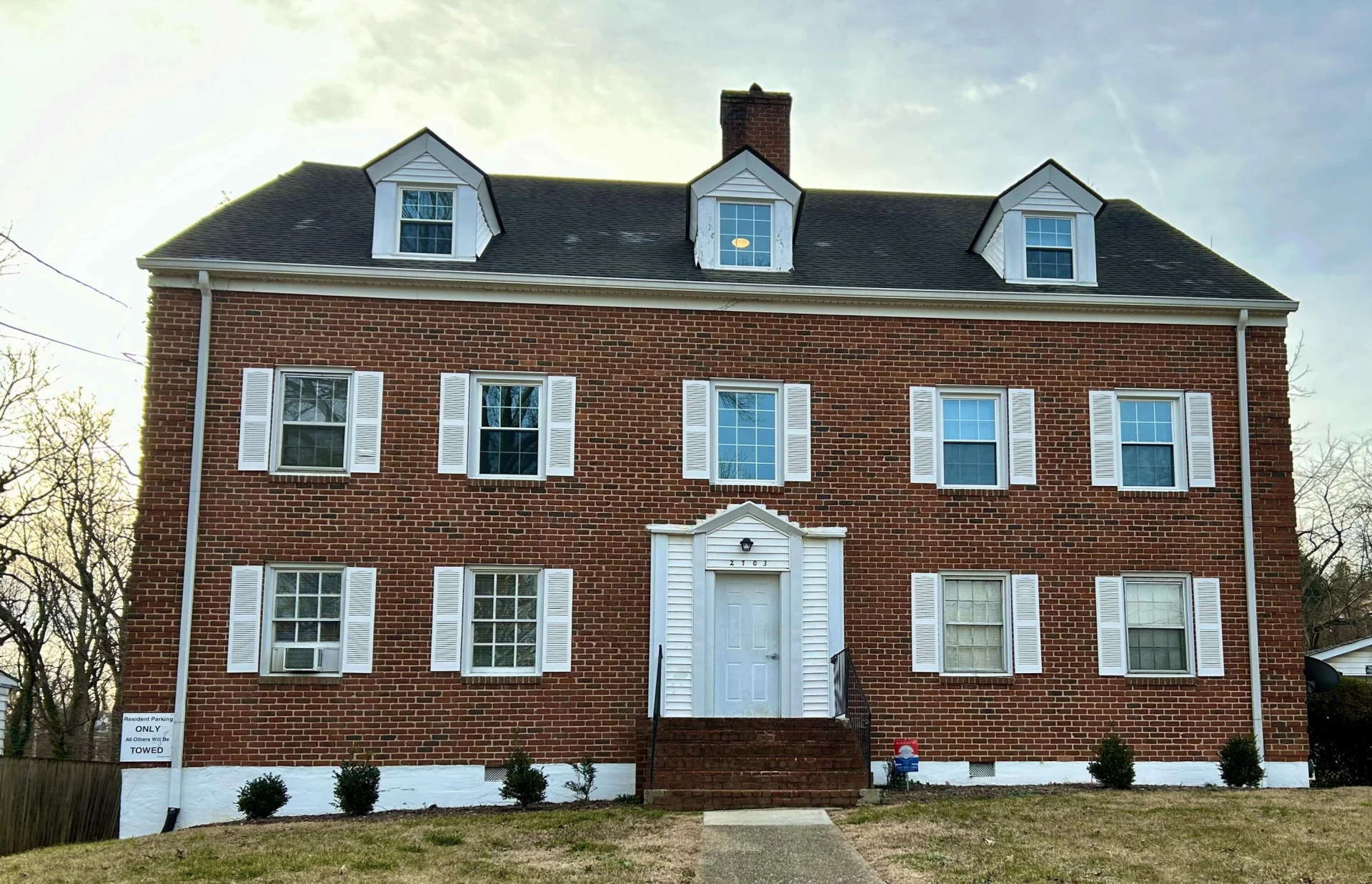 2703 Broad ST - Photo 3
