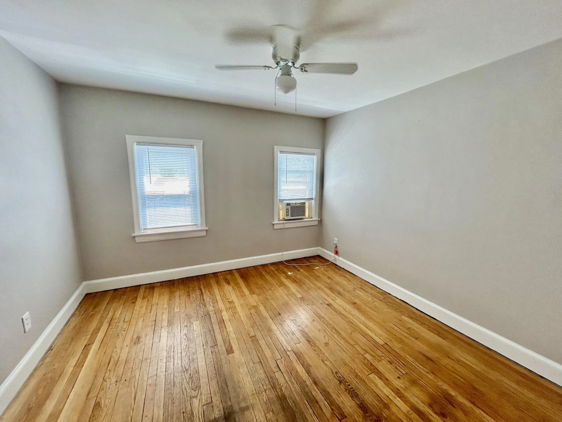 2703 Broad ST - Photo 32