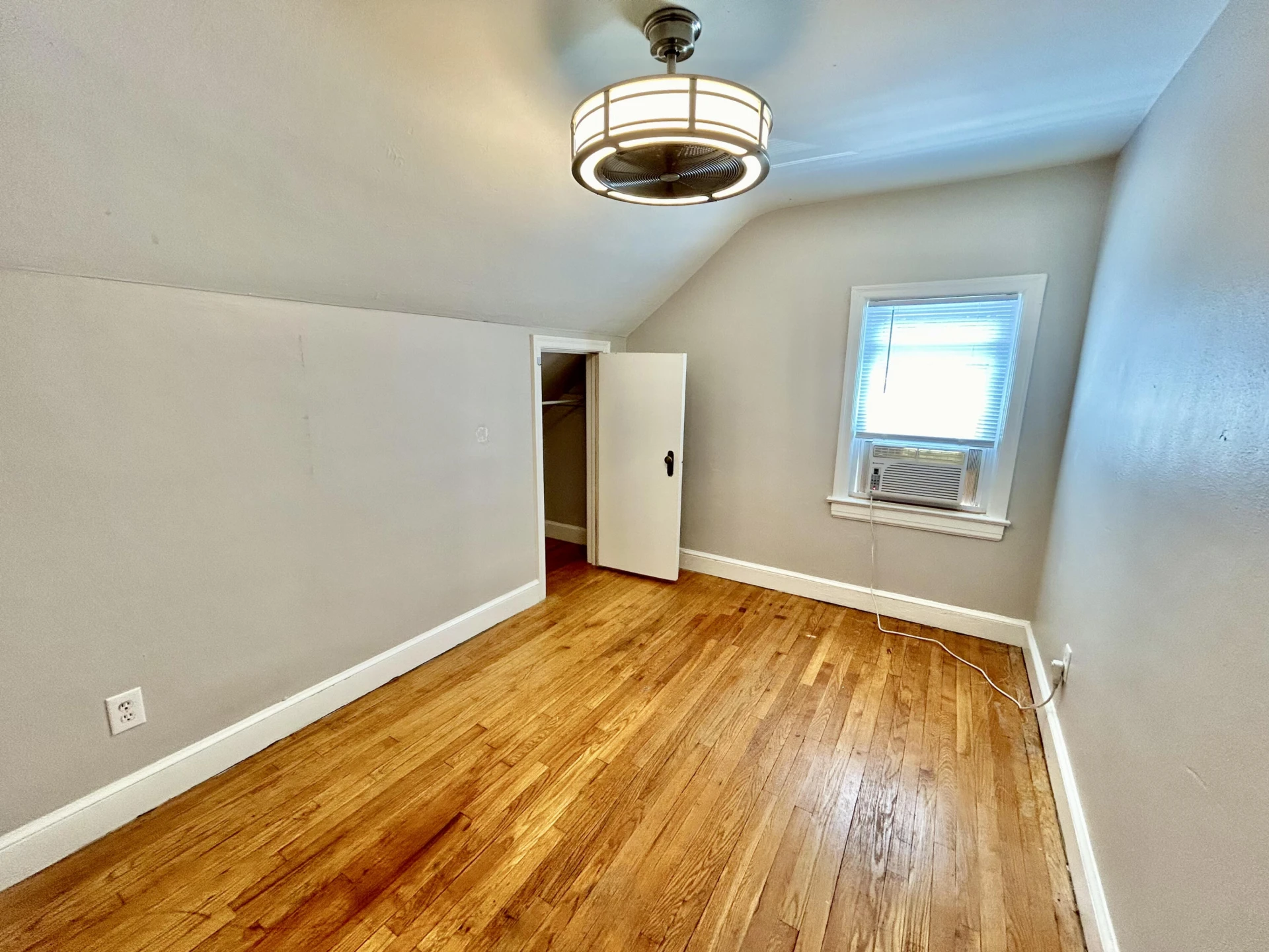2703 Broad ST - Photo 35