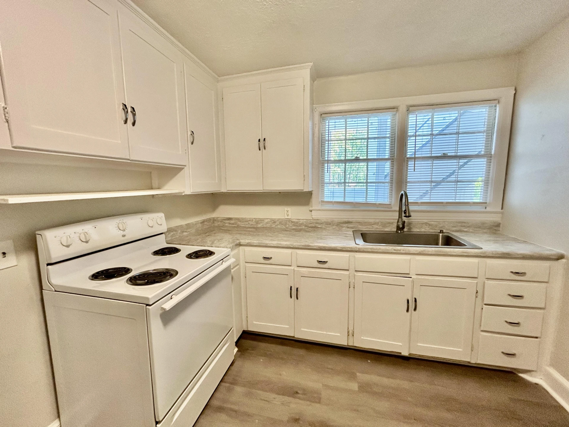 2703 Broad ST - Photo 45