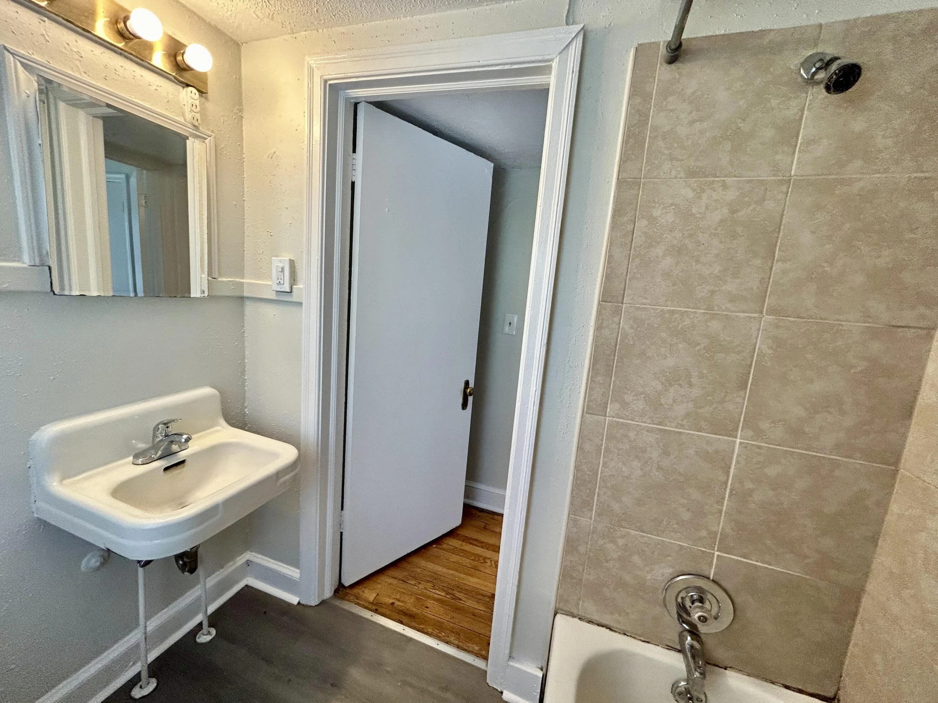 2703 Broad ST - Photo 53