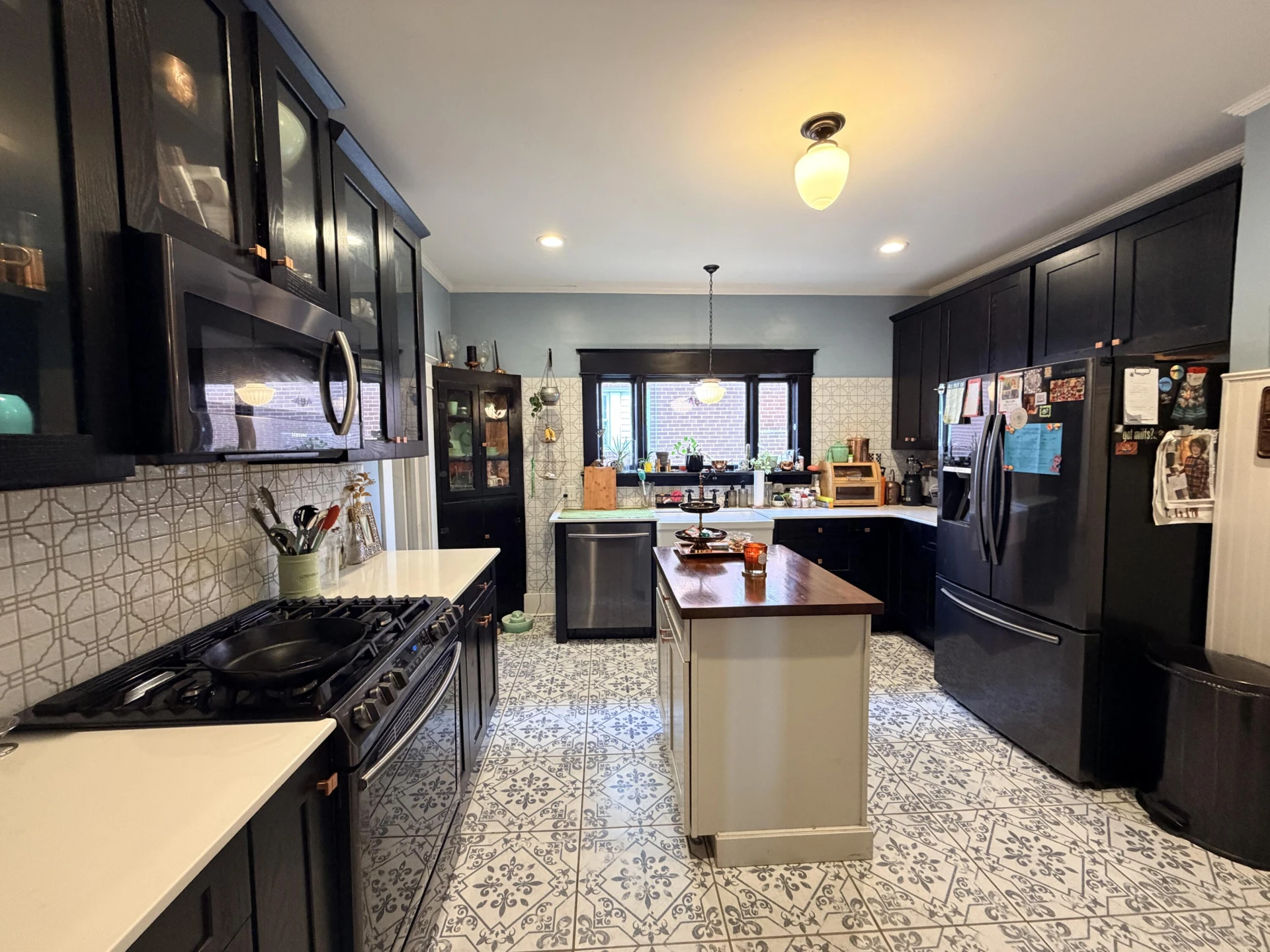 670 Murray AVE - Photo 8