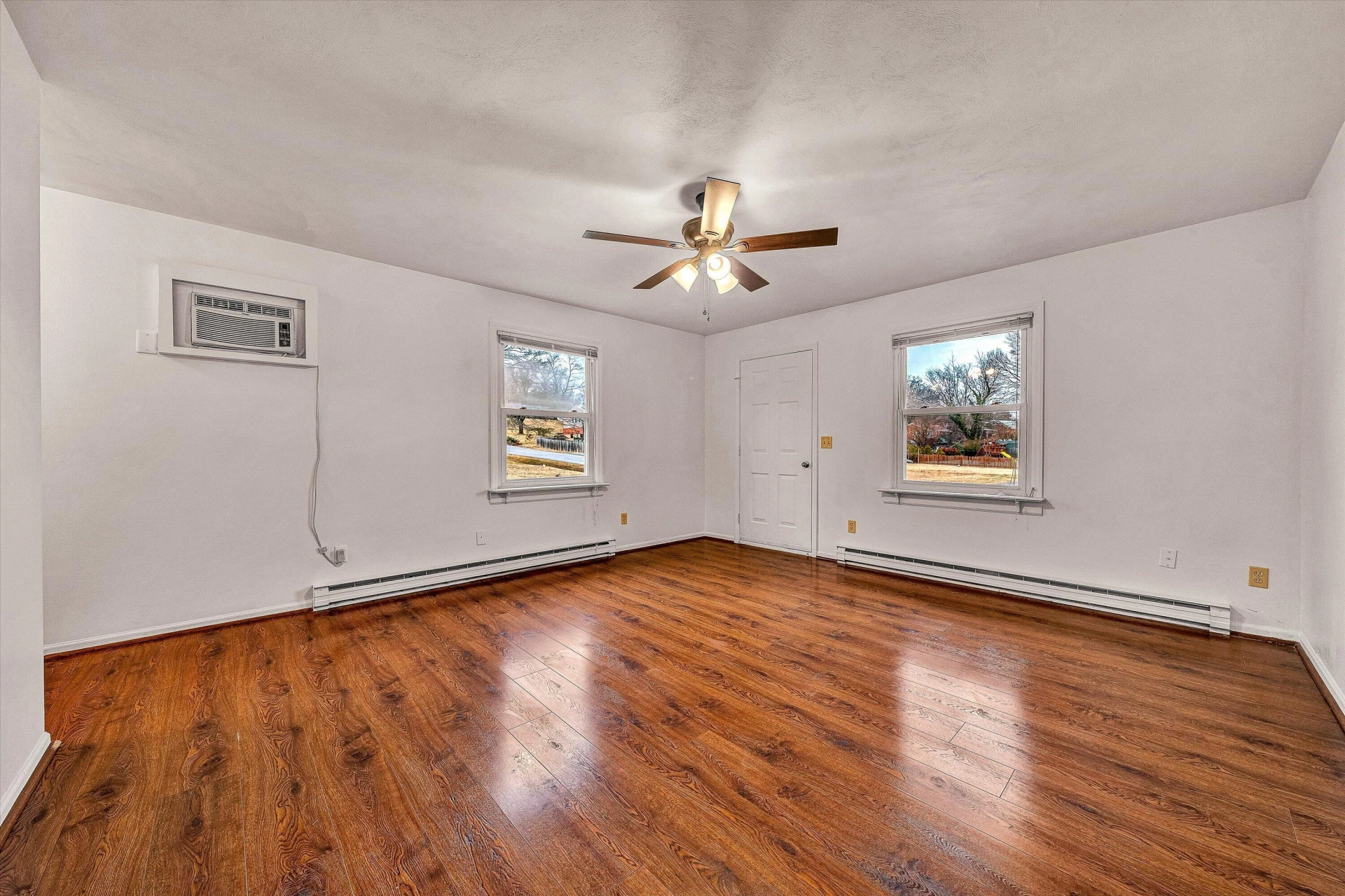 3853 Thompsons LN - Photo 11