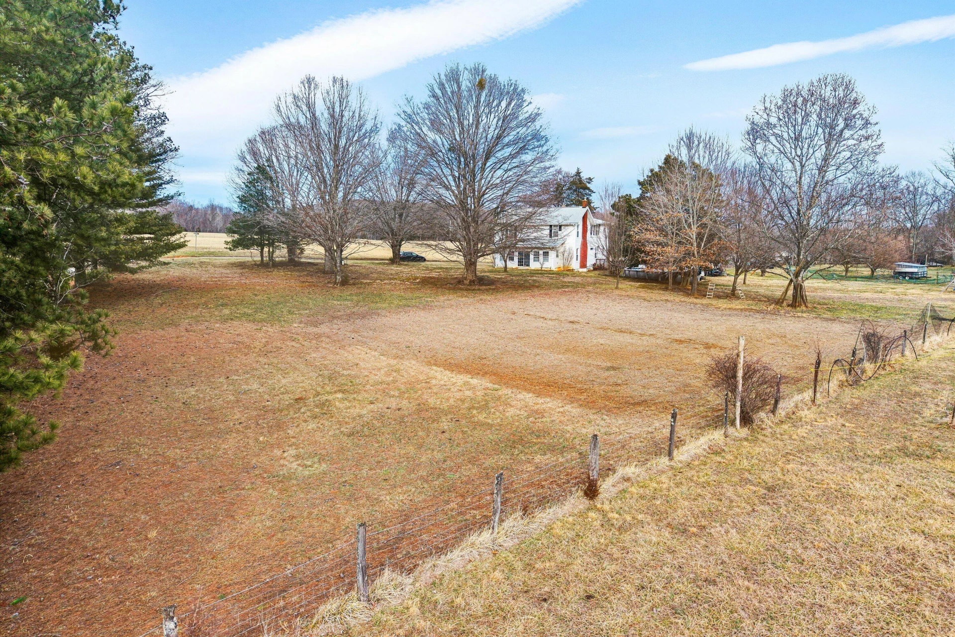 1045 Emerald DR - Photo 36