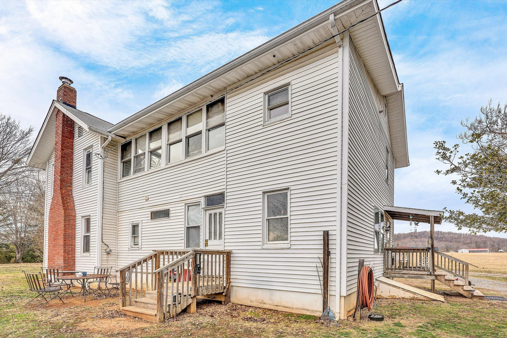 1045 Emerald DR - Photo 40