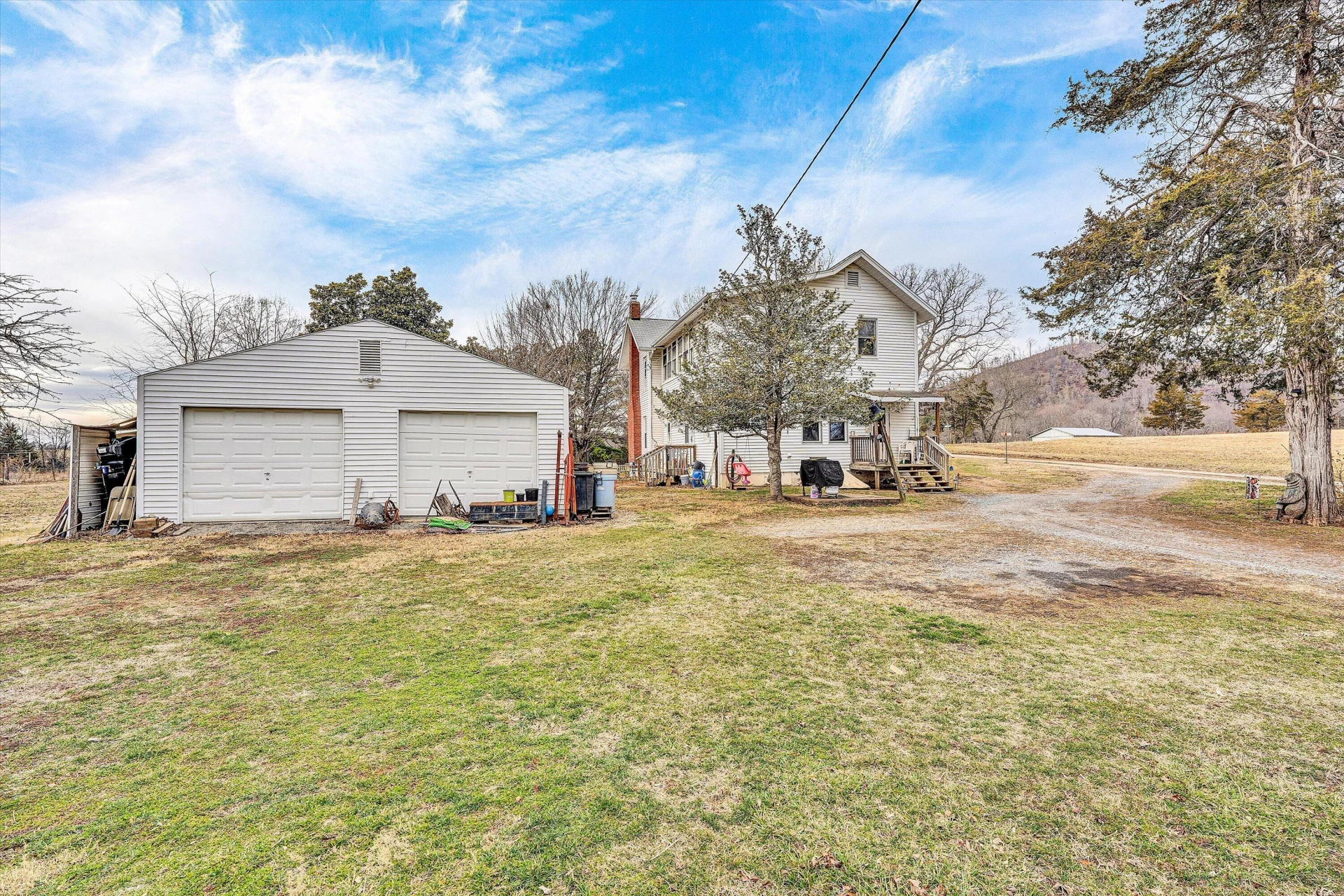 1045 Emerald DR - Photo 42