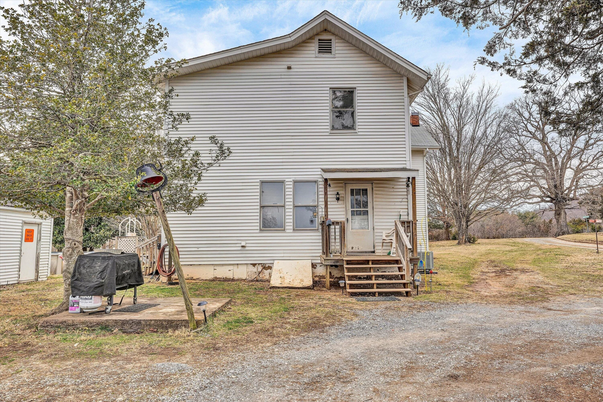 1045 Emerald DR - Photo 46