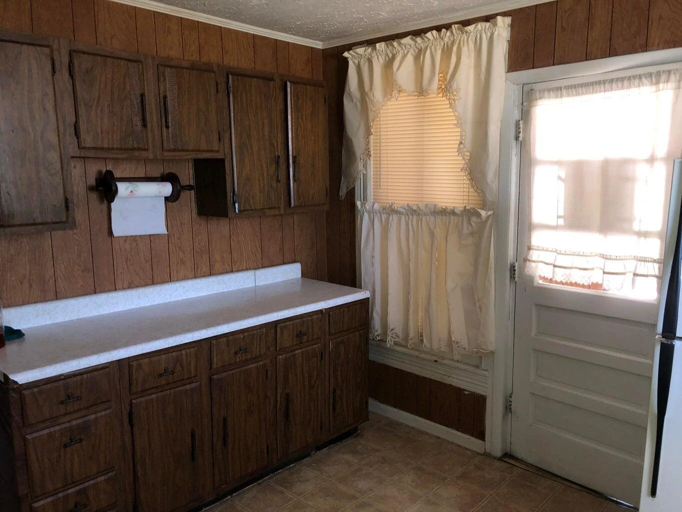 637 Verge ST - Photo 8