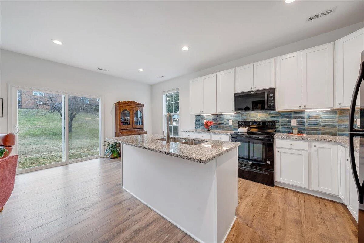 216 Stonecreek WAY - Photo 11