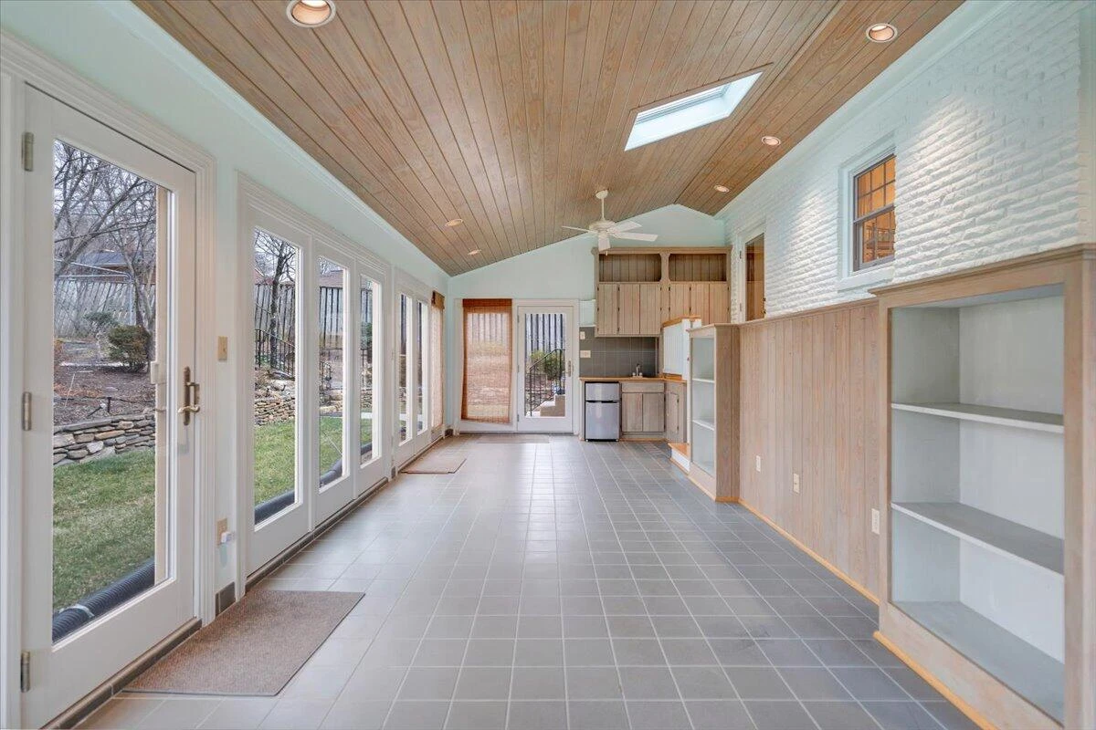 2612 Beverly BLVD - Photo 112
