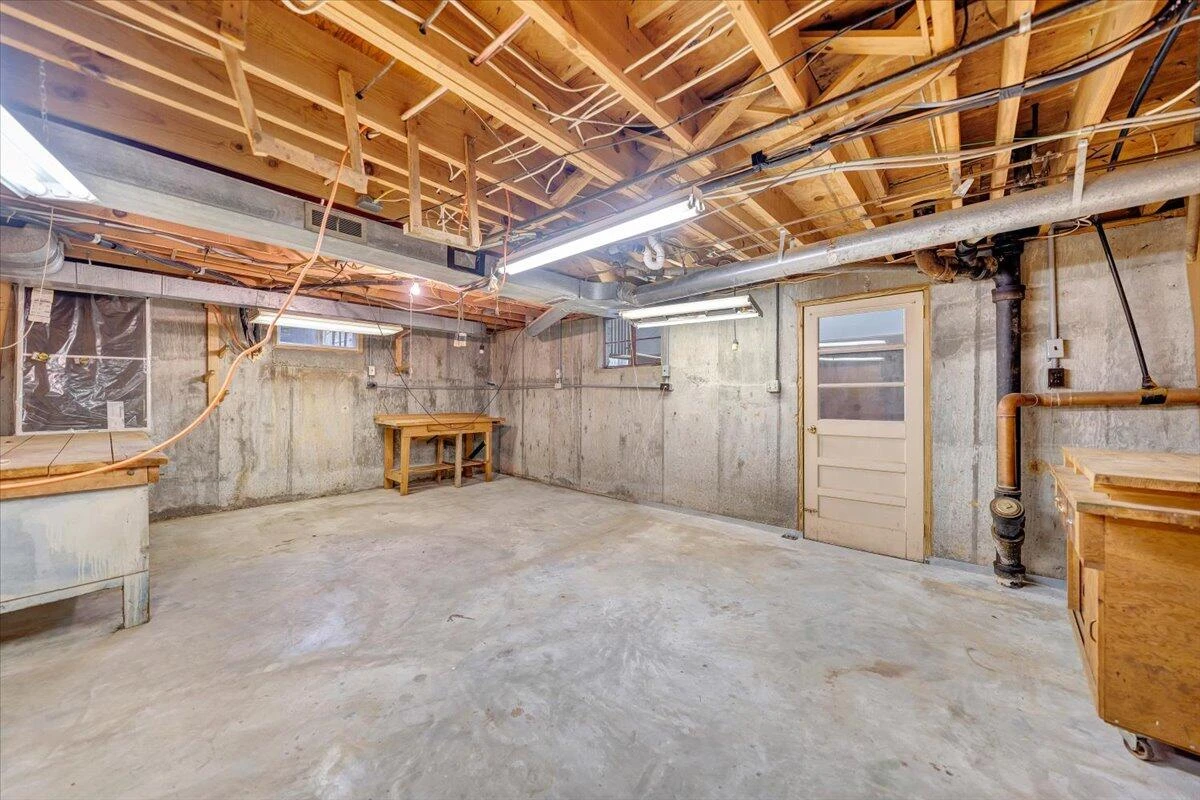 2612 Beverly BLVD - Photo 139