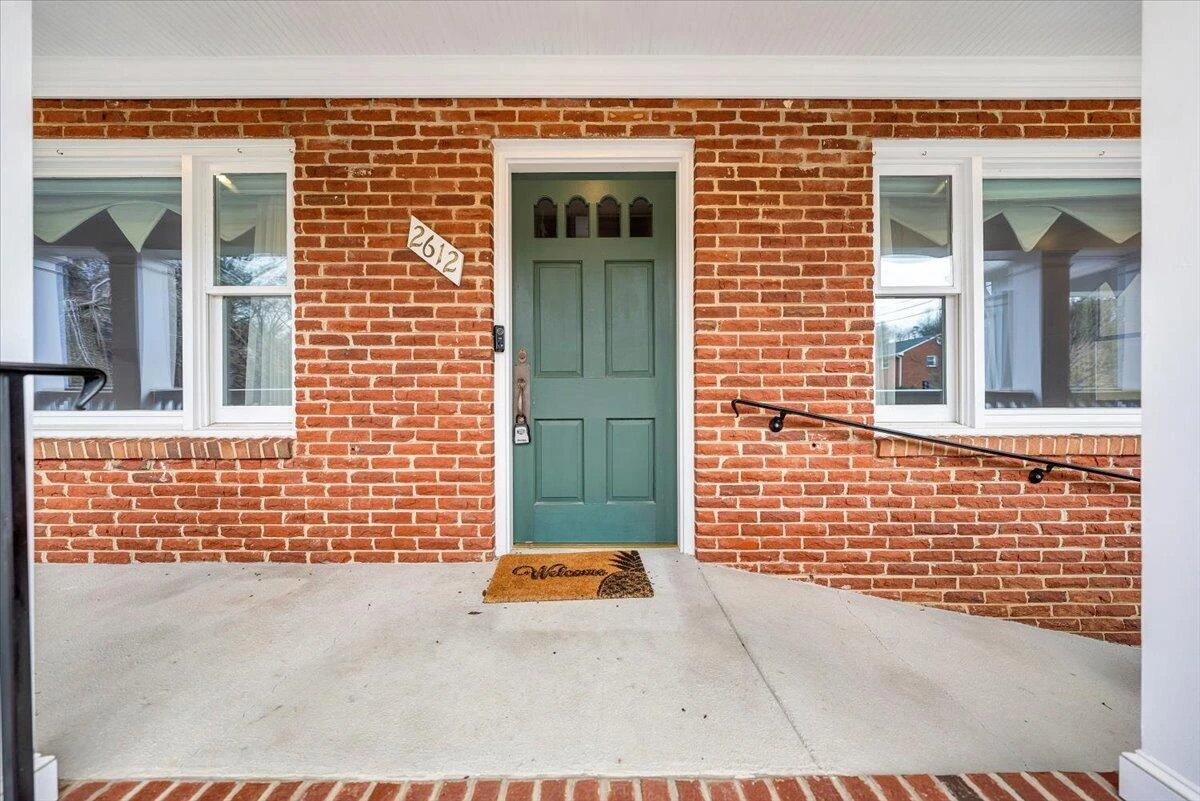 2612 Beverly BLVD - Photo 9