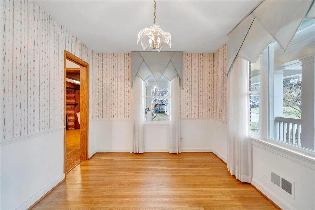 2612 Beverly BLVD - Photo 79