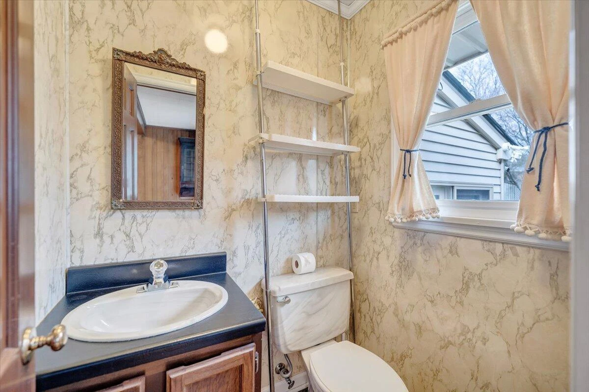 2612 Beverly BLVD - Photo 96