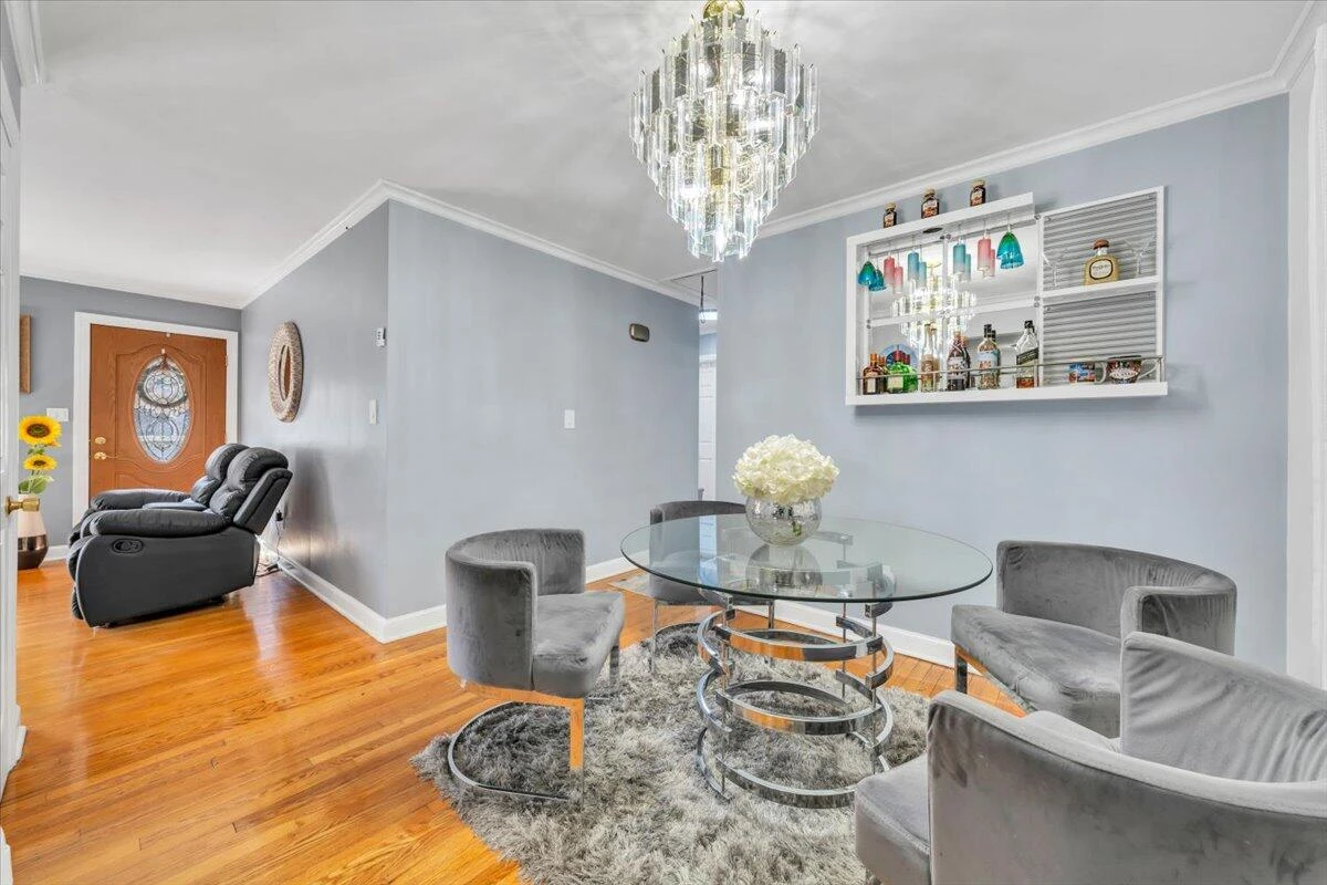 3325 Fleetwood AVE - Photo 13